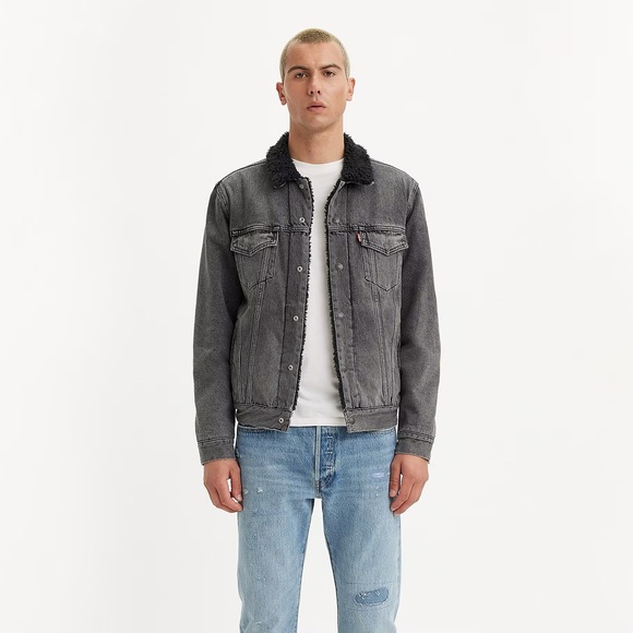 Levi’s Sherpa Trucker Jacket - Picture 7 of 8